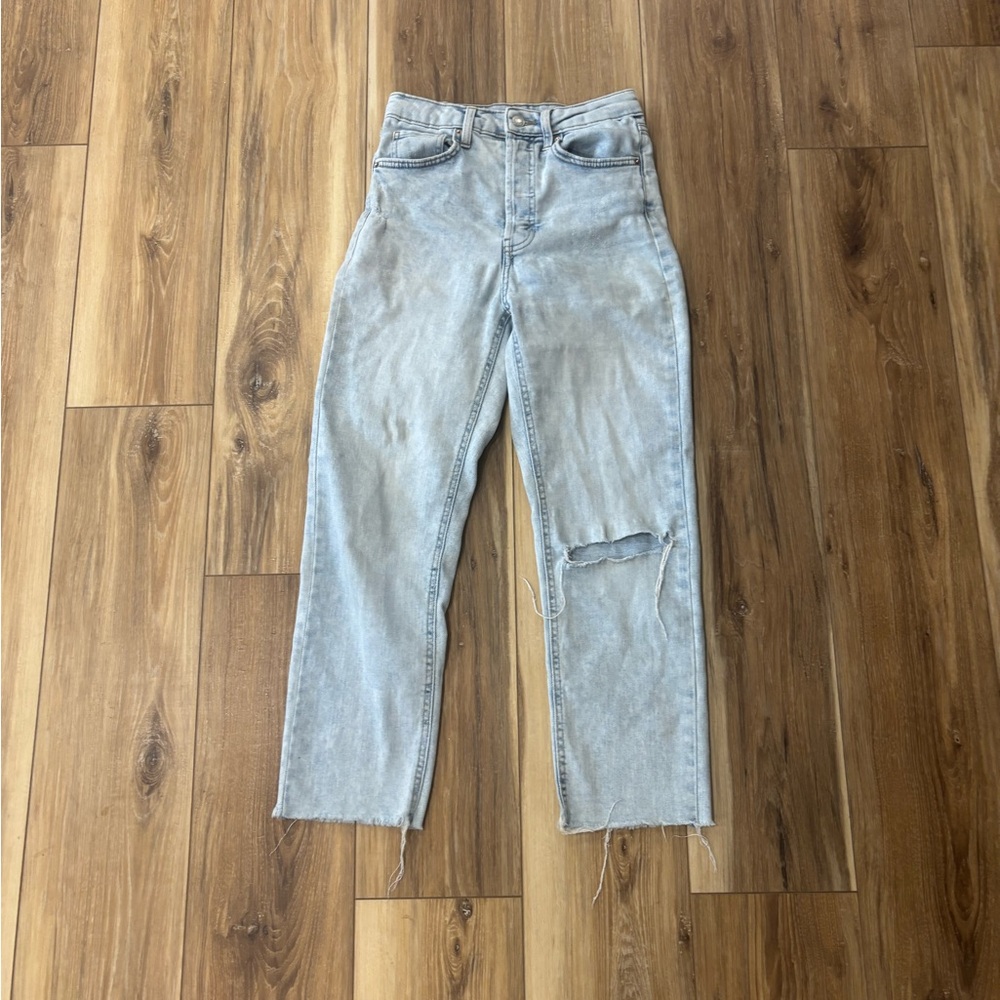 light blue women’s jeans!